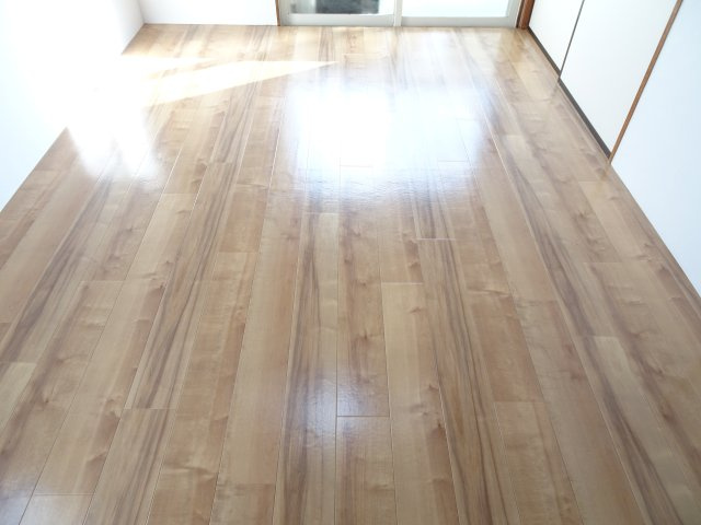 SOLANAの洋室
