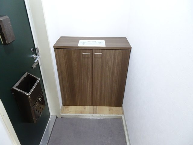 SOLANAの玄関