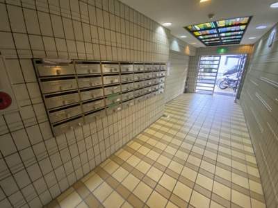 【エントランス】 | 芥川ロイヤルマンション