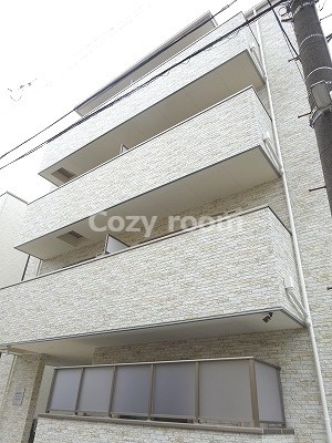 【外観】 | モレス・ヴィラ吹田 | シンプルで綺麗な外観です