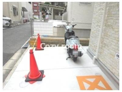 【その他共用部分】 | モレス・ヴィラ吹田 | バイク置き場
