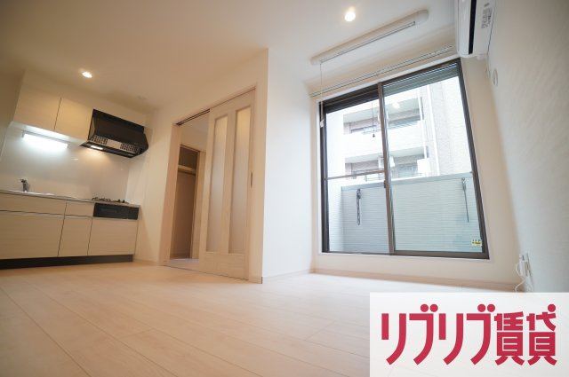 ＧＲＡＮＤＴＩＣーＳＭＡＲＴ南千葉の居間・リビング