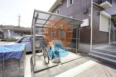 【その他共用部分】 | リバーストーンA | 駐車場です