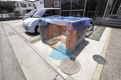 【その他】 | リバーストーンA | ゴミ置き場