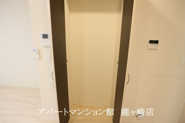 インビクタの収納