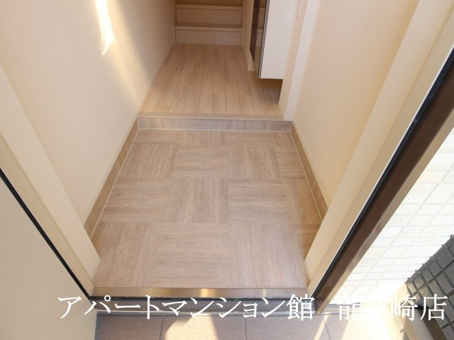 インビクタの玄関