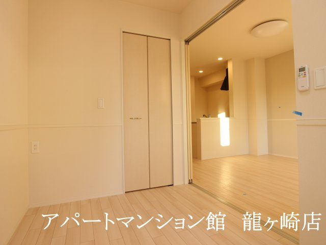 インビクタの寝室
