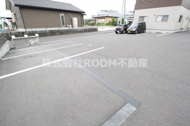 VHTの駐車場|駐車場です
