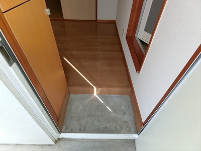 【玄関】 | コスモ・ポーリ