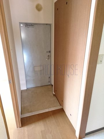 シー.ビー.フォートの玄関