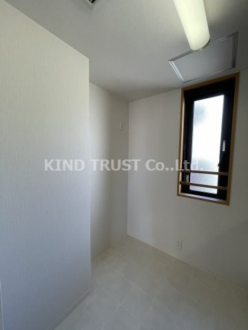 ウェルホームズ中之島北のキッチン|コンパクトなキッチンで掃除もラクラク