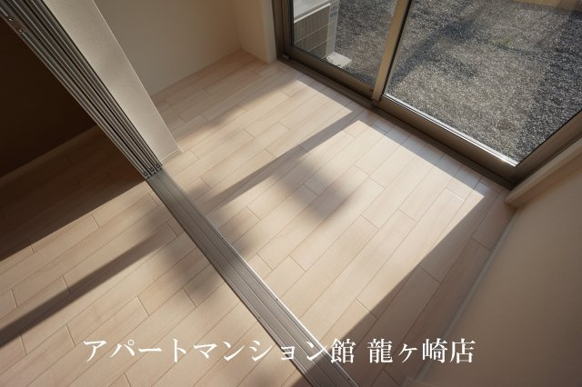 Front du lacのバルコニー