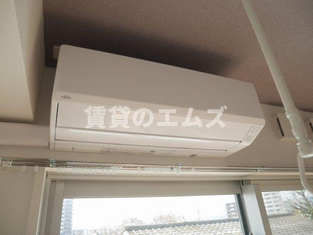 【設備】 | ラ・ブランシュ | ラ・ブランシュのエアコン