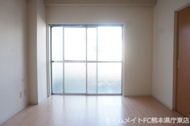 健軍エルイービル飛鳥の内装