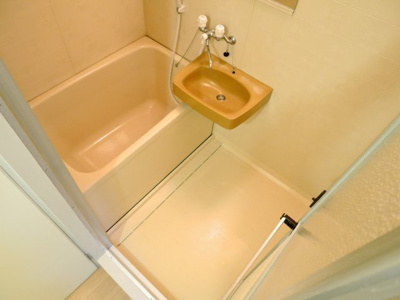 【浴室】 | アンフィニィ・真上