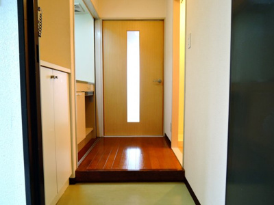 【内装】 | アンフィニィ・真上