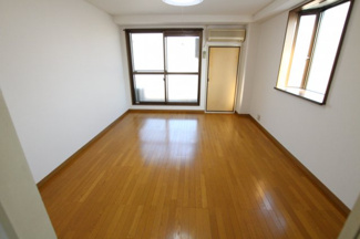 【居間・リビング】 | メゾンシーパレス