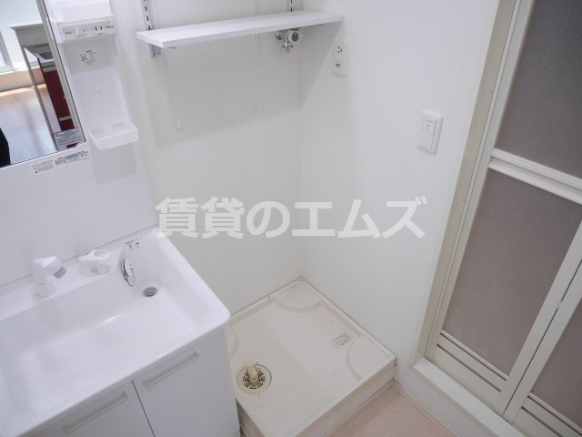 【設備】 | ルーチェ南福岡 | ルーチェ南福岡の室内洗濯機置き場