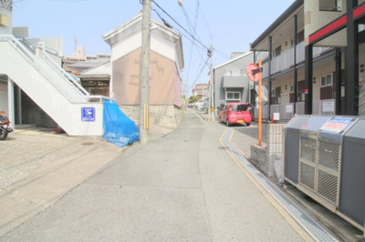 【周辺】 | メイプルハウス