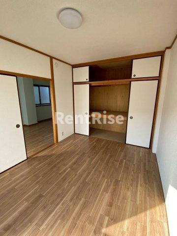 エクシードAの居間・リビング