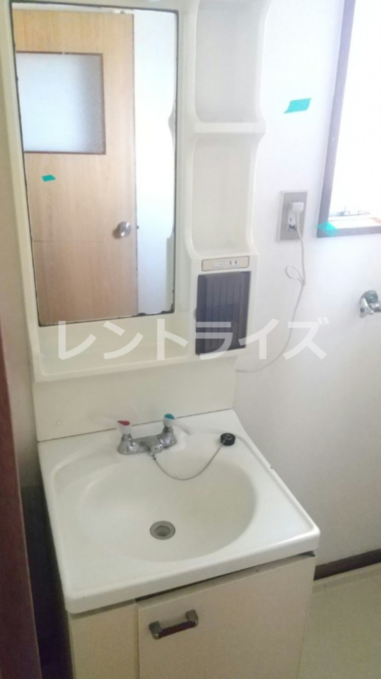 エクシードAの洗面所