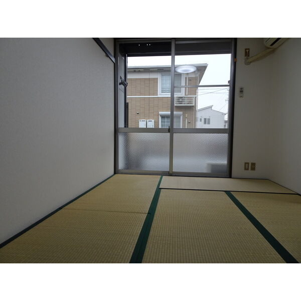 コーポ田中の寝室