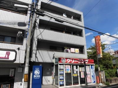 コクーン三条大宮の外観
