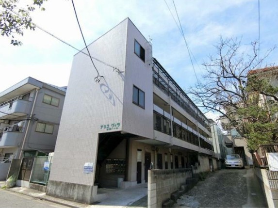 アリスヴィラの外観