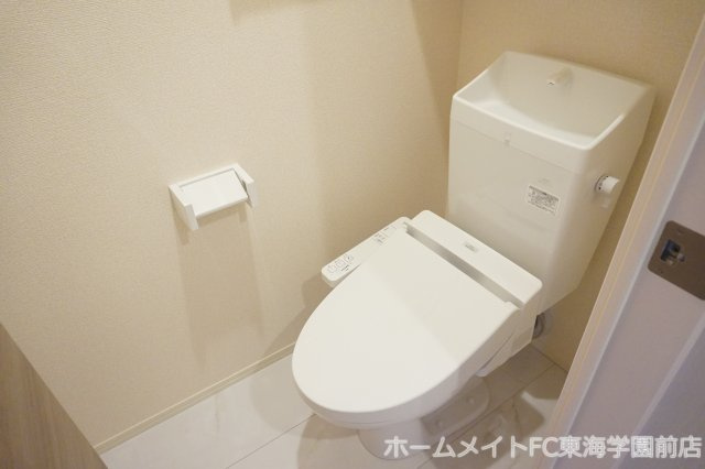 熊本市中央区渡鹿６丁目のアパートのトイレ