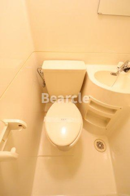 【トイレ】 | ベルク穂高 | 落ち着いた色調のトイレです