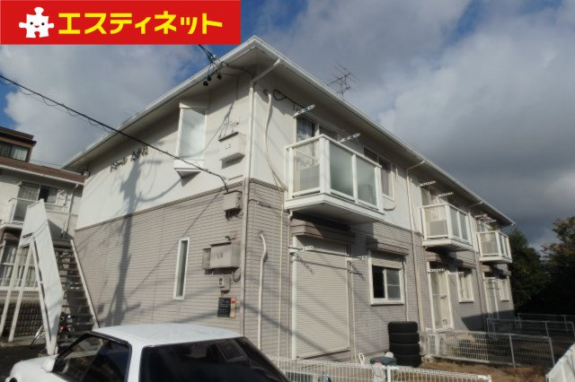 ドミールたかねB棟の外観