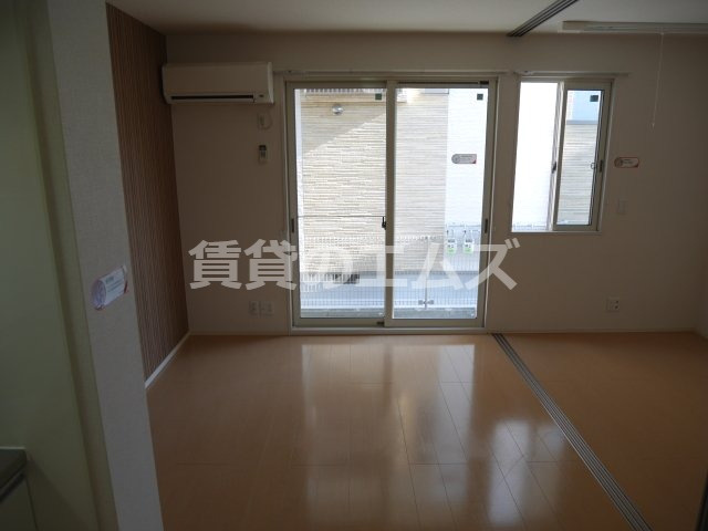 【居間・リビング】 | ロイヤルコート東那珂 | ロイヤルコート東那珂のリビング