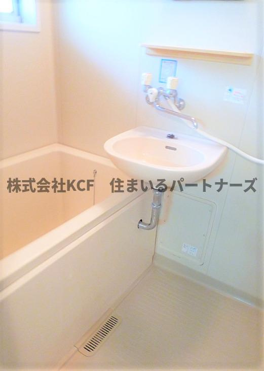ウッディーハイツの浴室|コンパクトで使いやすいお風呂です