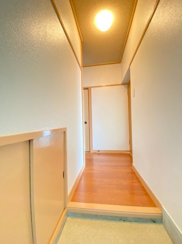 名谷農住団地Ｈ棟の玄関