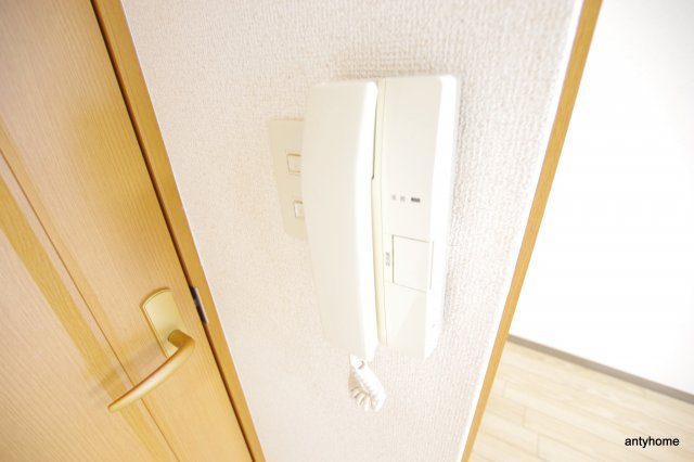 フローライト新大阪　仲介手数料無料のセキュリティ