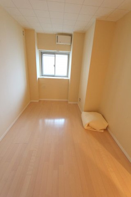 【洋室】 | ファイブレジデンス西緑丘