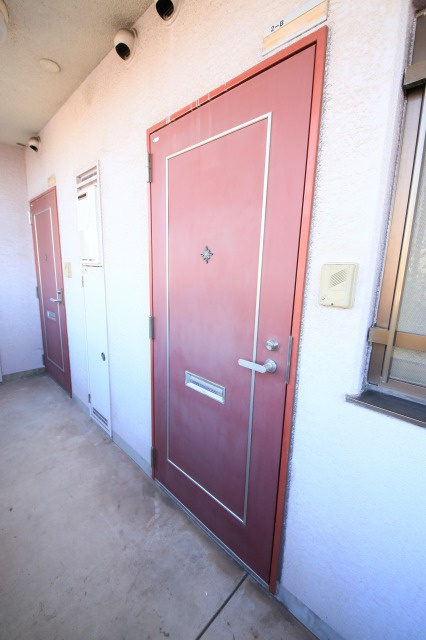 グランディフローラの玄関