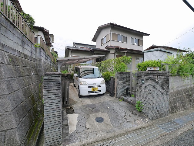 あすか野北2丁目戸建の駐車場