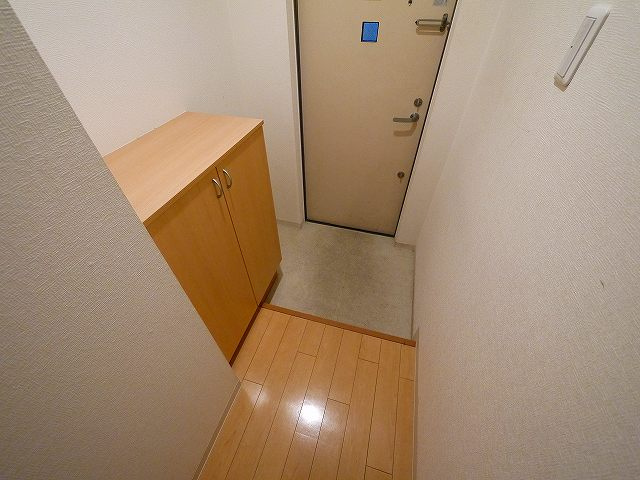 シャルマンコートの玄関|落ち着いた玄関です