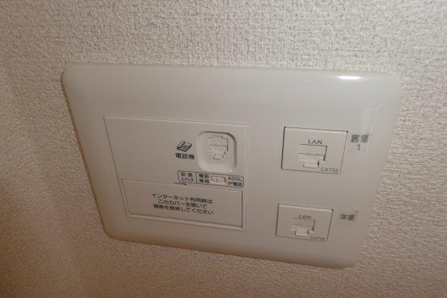 倉敷市日吉町のアパートの設備|電話モジュラー