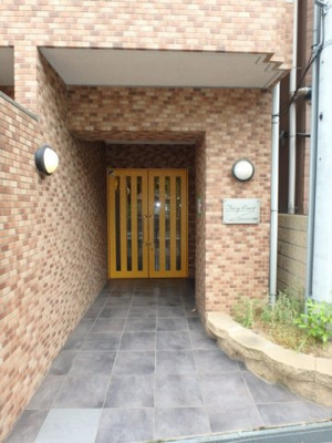 【エントランス】 | フェアリーコート歌島橋