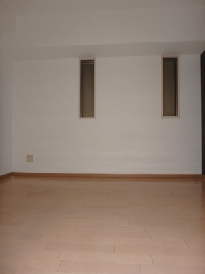 【洋室】 | フェアリーコート歌島橋