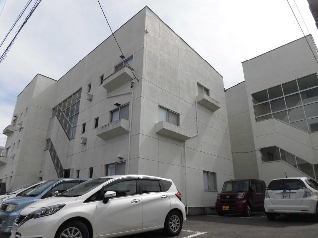 あこやコーポラスAの外観