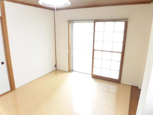 あこやコーポラスAの洋室