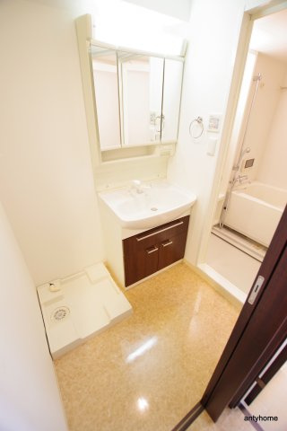 プレジオ都島　仲介手数料無料の洗面所