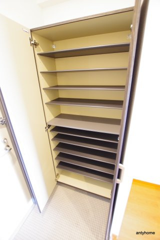 SSK　NORTH　OSAKA　仲介手数料無料の収納