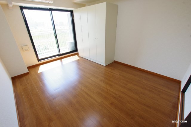 SSK　NORTH　OSAKA　仲介手数料無料の洋室