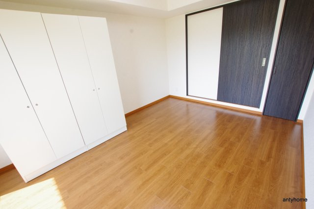 SSK　NORTH　OSAKA　仲介手数料無料の居間・リビング