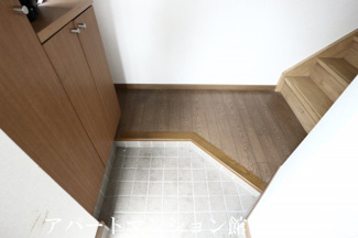 【玄関】 | Illusion