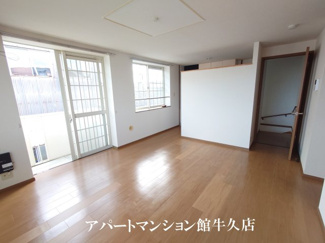 【居間・リビング】 | Illusion